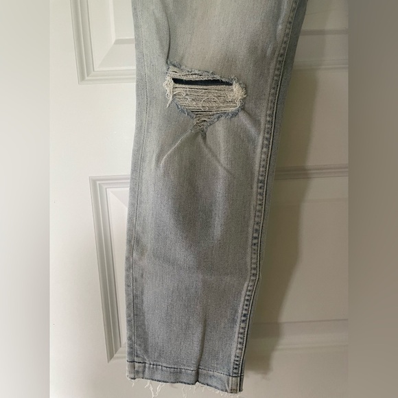 Gap Women’s Vintage Slim Sky High Jeans, 26/2 Petite - Picture 3 of 7